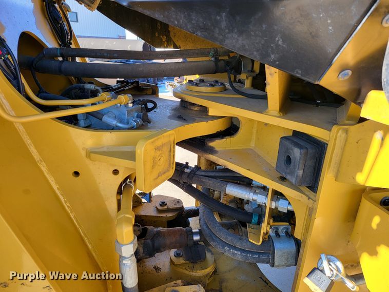 image for item DK5027 2019 Caterpillar 938M  wheel loader