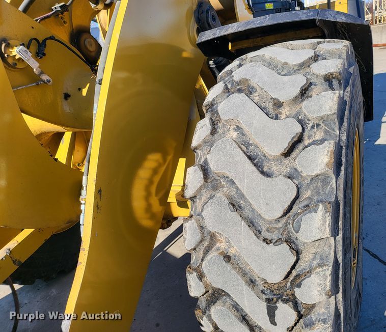 image for item DK5027 2019 Caterpillar 938M  wheel loader