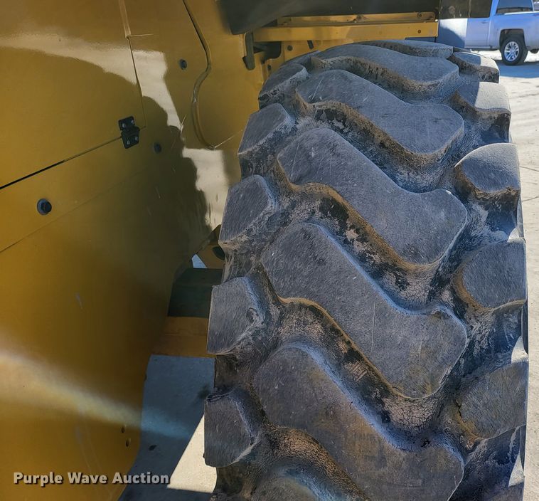 image for item DK5027 2019 Caterpillar 938M  wheel loader