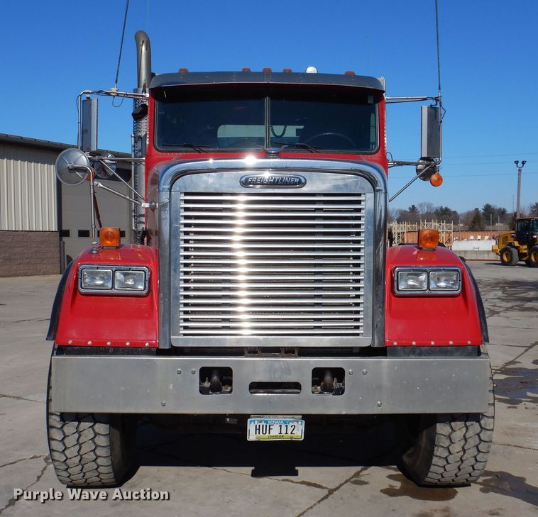image for item DK5028 2009 Freightliner FLD120  dump truck