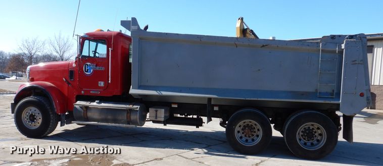 image for item DK5028 2009 Freightliner FLD120  dump truck