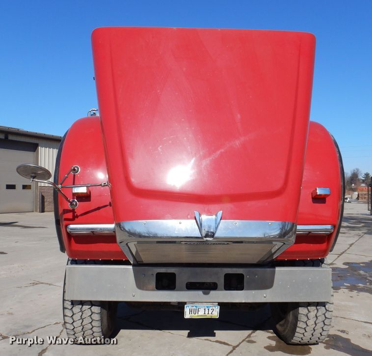 image for item DK5028 2009 Freightliner FLD120  dump truck