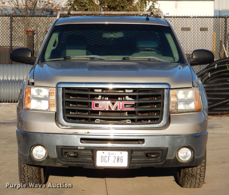 image for item DK5033 2008 GMC Sierra 2500HD  pickup truck