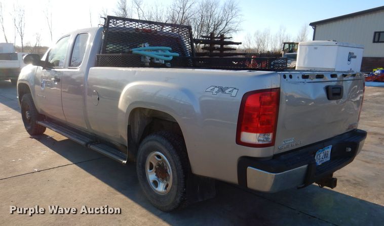 image for item DK5033 2008 GMC Sierra 2500HD  pickup truck