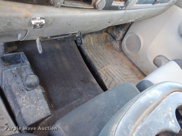 image for item DK5033 2008 GMC Sierra 2500HD  pickup truck