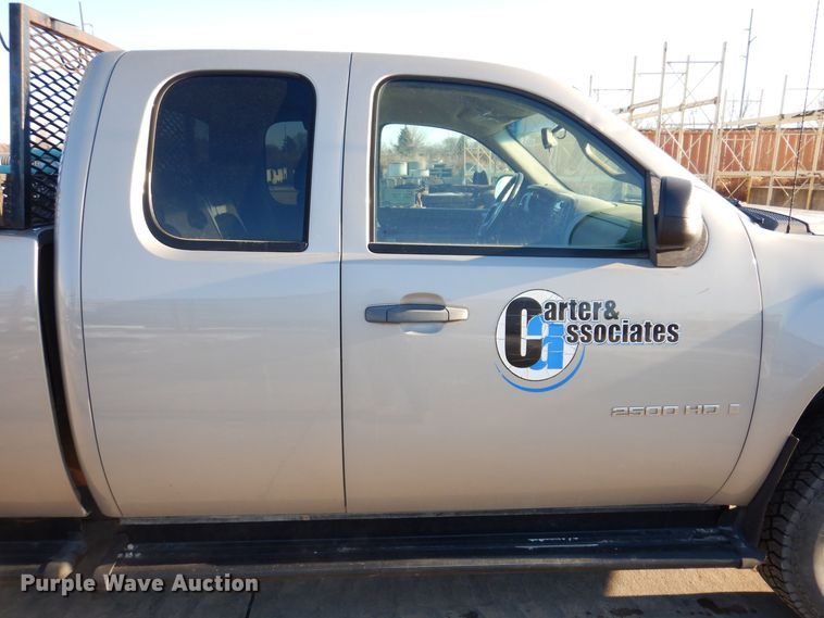 image for item DK5033 2008 GMC Sierra 2500HD  pickup truck