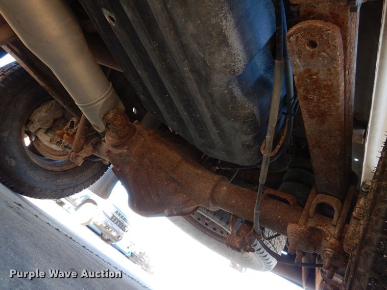 image for item DK5033 2008 GMC Sierra 2500HD  pickup truck