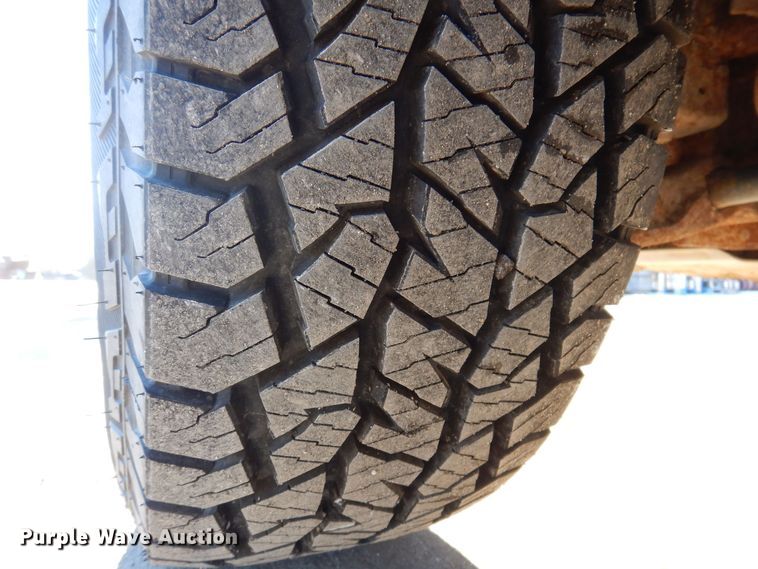 image for item DK5033 2008 GMC Sierra 2500HD  pickup truck