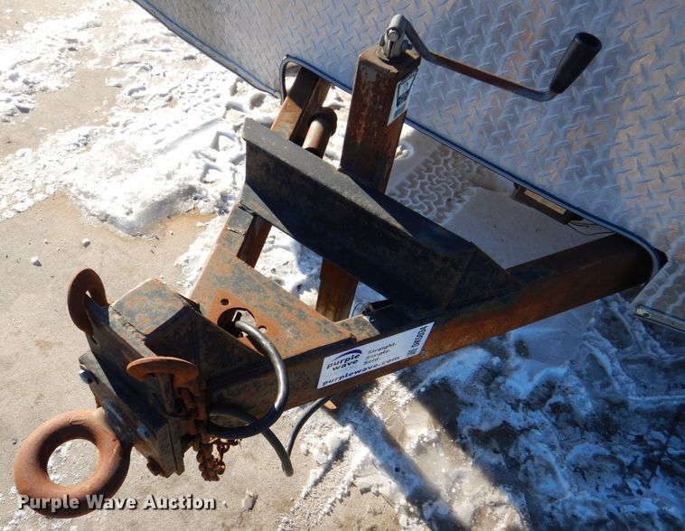 image for item DK5034 2002 United Express  enclosed cargo trailer with lube system