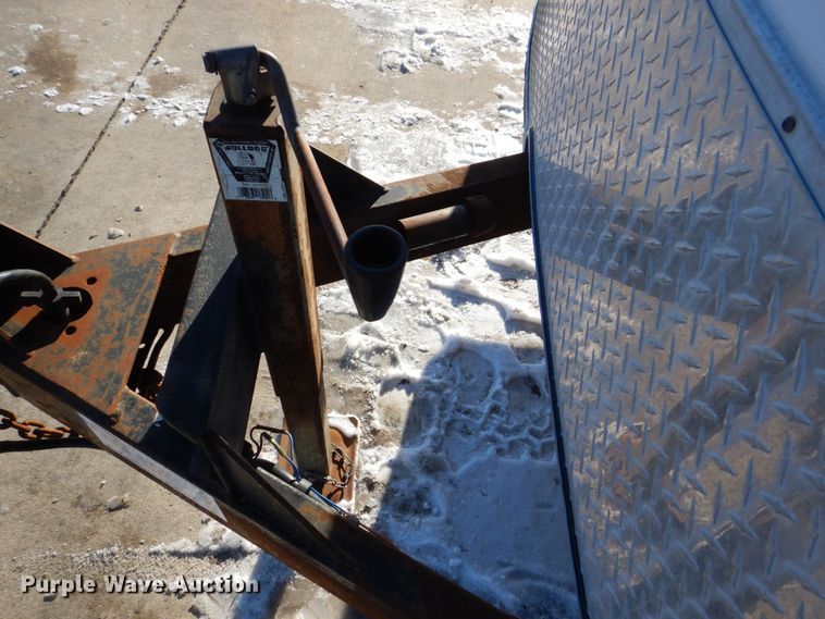 image for item DK5034 2002 United Express  enclosed cargo trailer with lube system