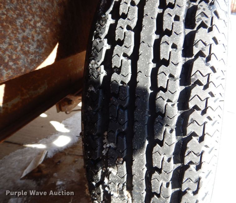 image for item DK5034 2002 United Express  enclosed cargo trailer with lube system