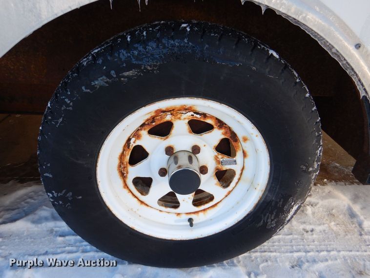 image for item DK5034 2002 United Express  enclosed cargo trailer with lube system