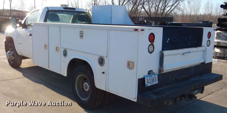 image for item DK5035 2013 Chevrolet Silverado 3500HD  pickup truck