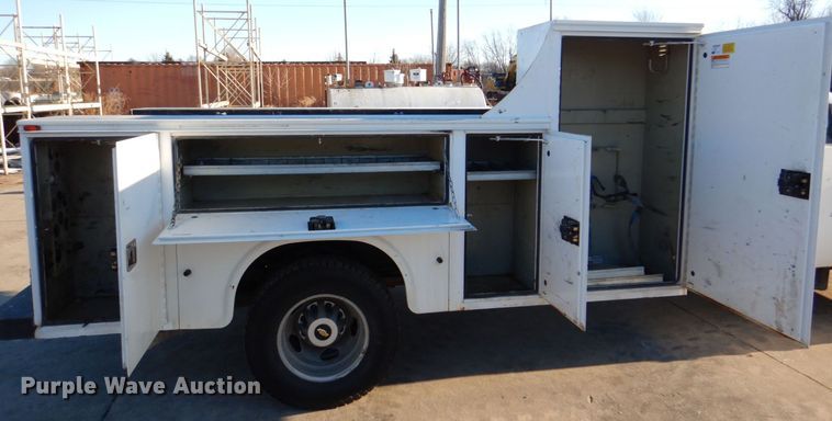 image for item DK5035 2013 Chevrolet Silverado 3500HD  pickup truck