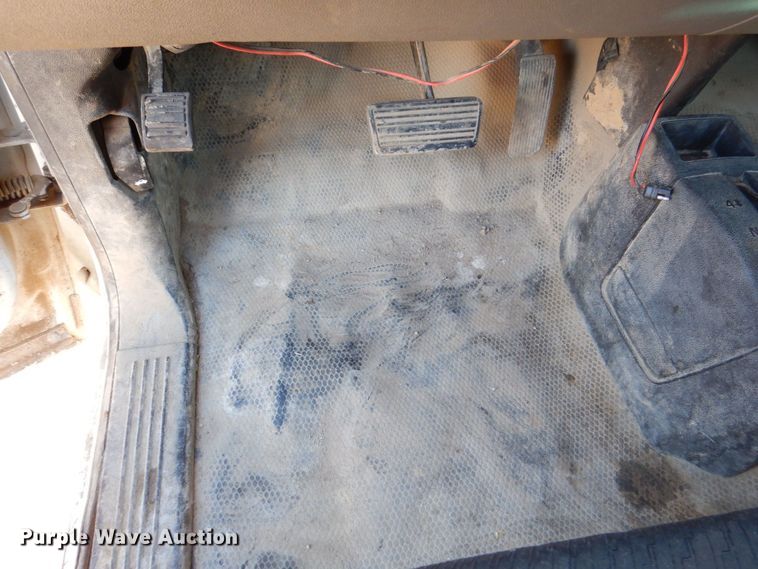 image for item DK5035 2013 Chevrolet Silverado 3500HD  pickup truck