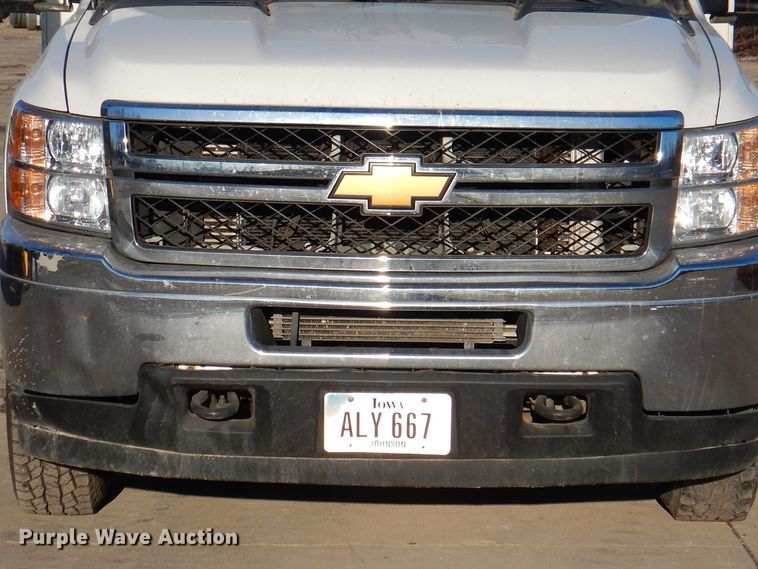 image for item DK5035 2013 Chevrolet Silverado 3500HD  pickup truck