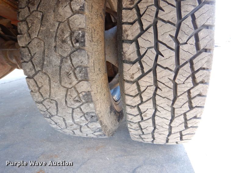 image for item DK5035 2013 Chevrolet Silverado 3500HD  pickup truck