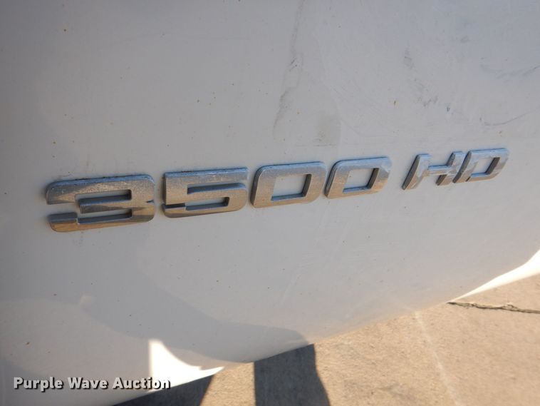 image for item DK5035 2013 Chevrolet Silverado 3500HD  pickup truck