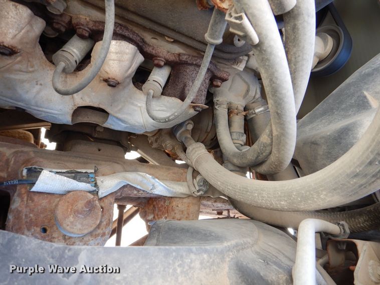 image for item DK5036 2004 Chevrolet Silverado 2500HD  pickup truck