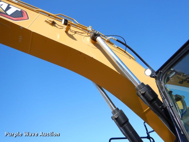 image for item DK5051 2021 Caterpillar 325  excavator