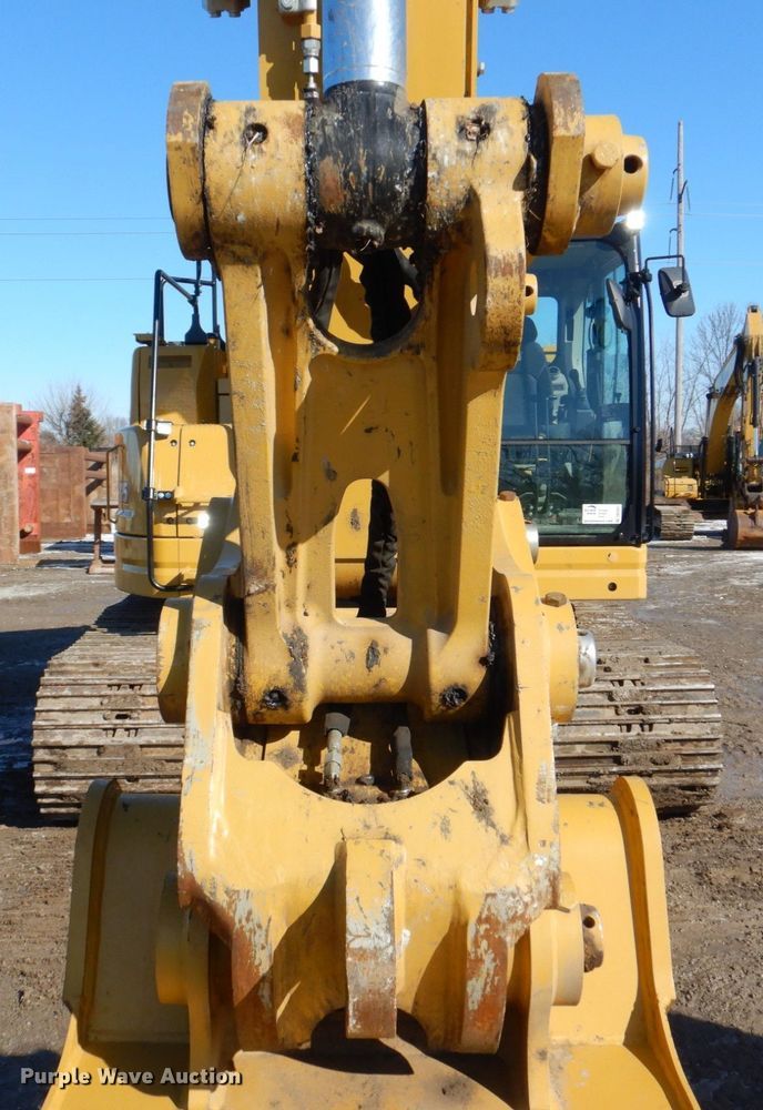 image for item DK5051 2021 Caterpillar 325  excavator