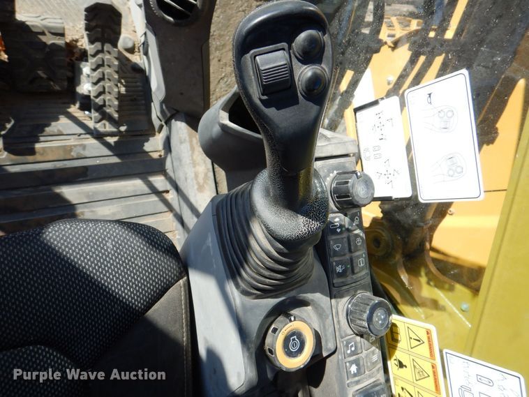 image for item DK5051 2021 Caterpillar 325  excavator