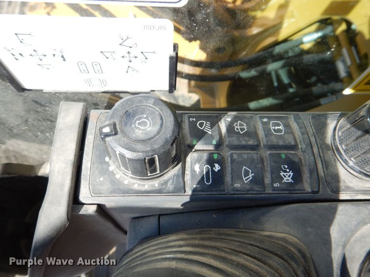 image for item DK5051 2021 Caterpillar 325  excavator