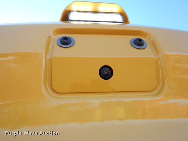 image for item DK5051 2021 Caterpillar 325  excavator