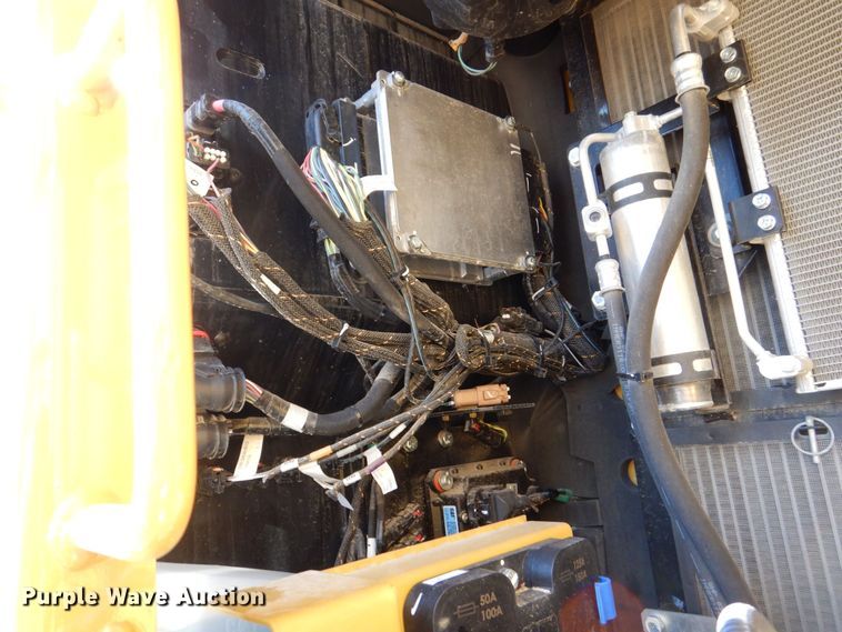 image for item DK5051 2021 Caterpillar 325  excavator