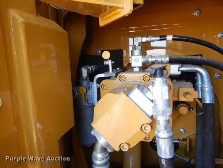 image for item DK5051 2021 Caterpillar 325  excavator