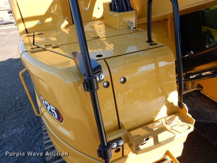 image for item DK5051 2021 Caterpillar 325  excavator
