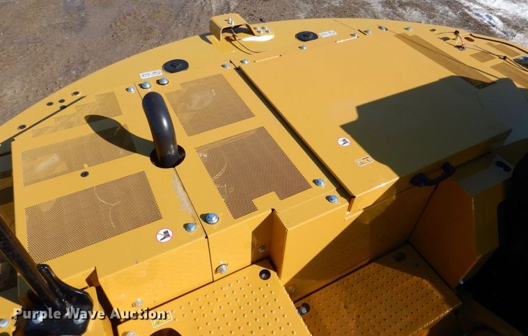 image for item DK5051 2021 Caterpillar 325  excavator