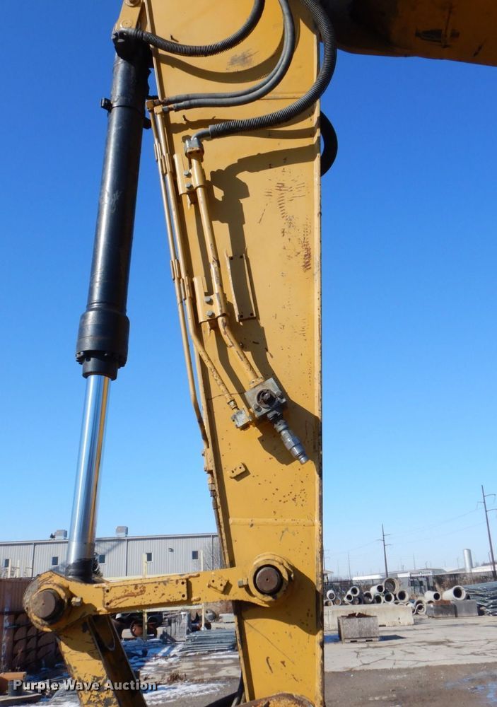 image for item DK5053 2008 Caterpillar 320DL  excavator