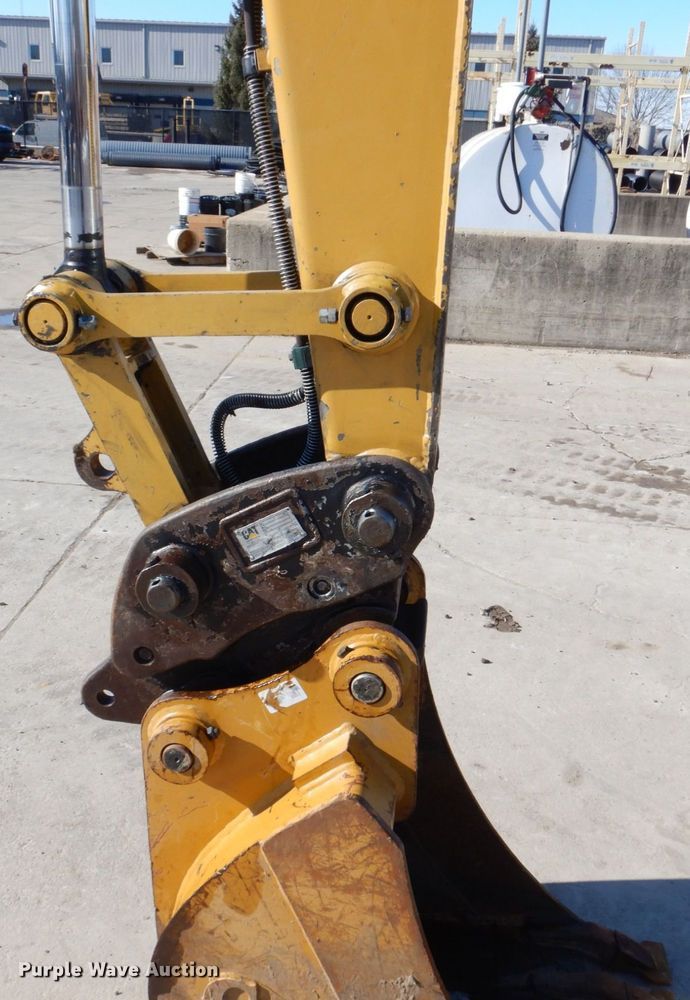 image for item DK5056 2015 Caterpillar 308E2 CR  mini excavator
