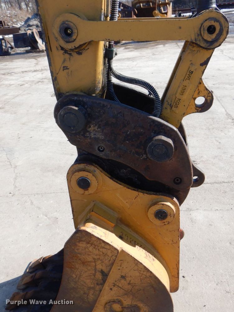 image for item DK5056 2015 Caterpillar 308E2 CR  mini excavator
