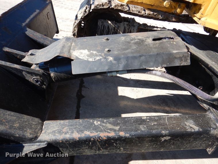 image for item DK5056 2015 Caterpillar 308E2 CR  mini excavator