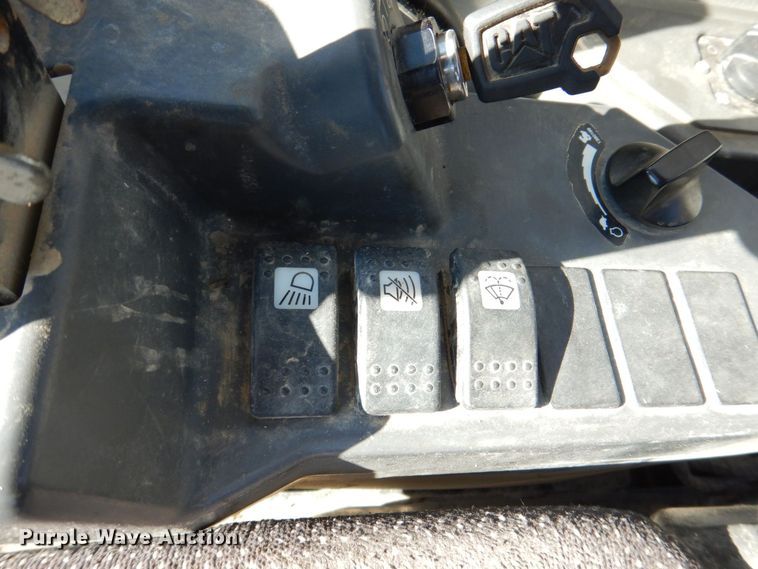 image for item DK5056 2015 Caterpillar 308E2 CR  mini excavator