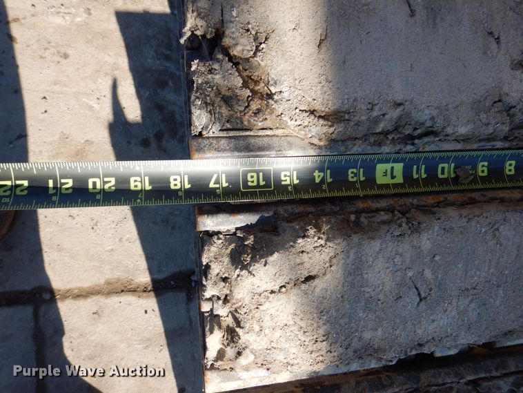 image for item DK5056 2015 Caterpillar 308E2 CR  mini excavator