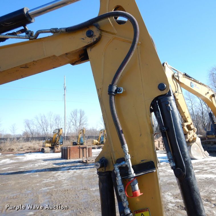 image for item DK5057 2016 Caterpillar 304E2 CR  mini excavator