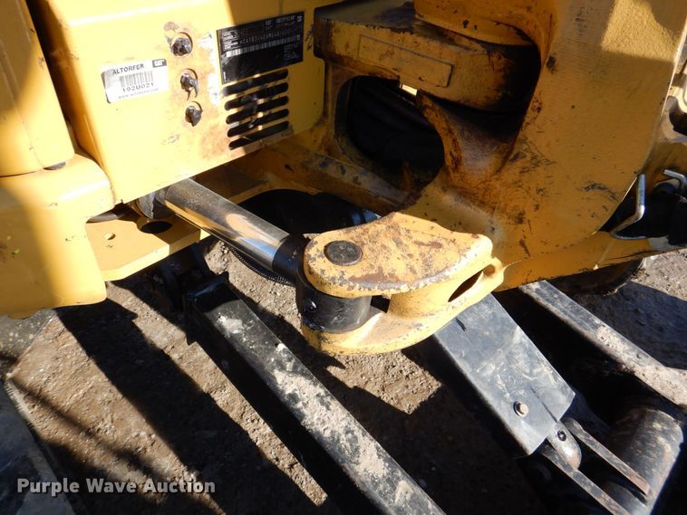 image for item DK5057 2016 Caterpillar 304E2 CR  mini excavator