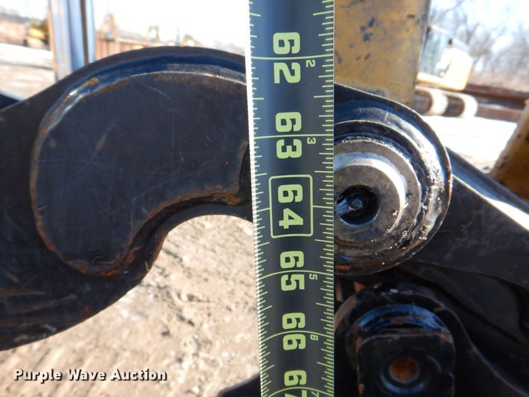 image for item DK5057 2016 Caterpillar 304E2 CR  mini excavator