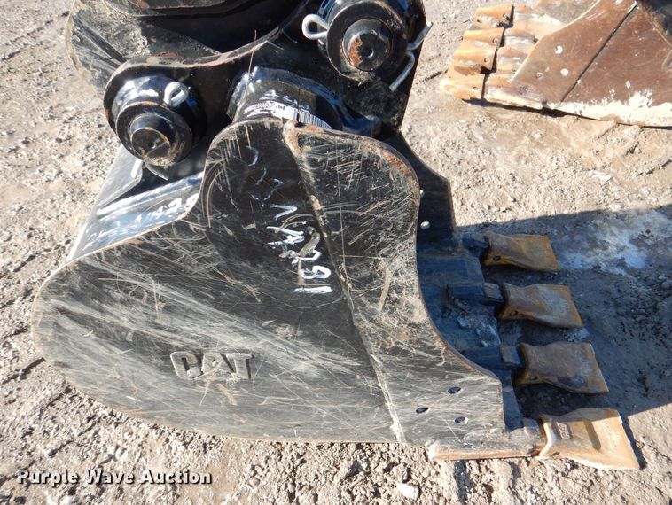 image for item DK5057 2016 Caterpillar 304E2 CR  mini excavator