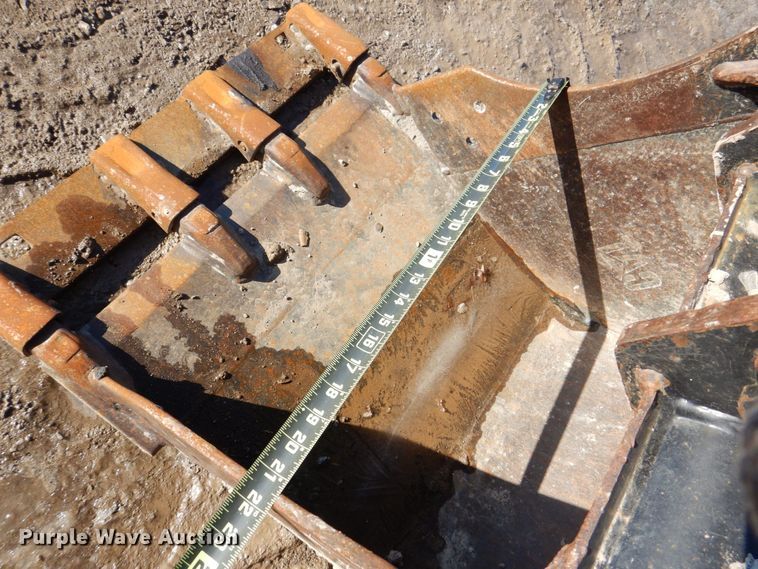 image for item DK5057 2016 Caterpillar 304E2 CR  mini excavator