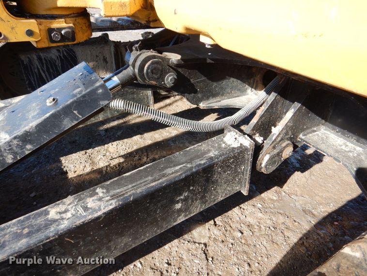 image for item DK5057 2016 Caterpillar 304E2 CR  mini excavator