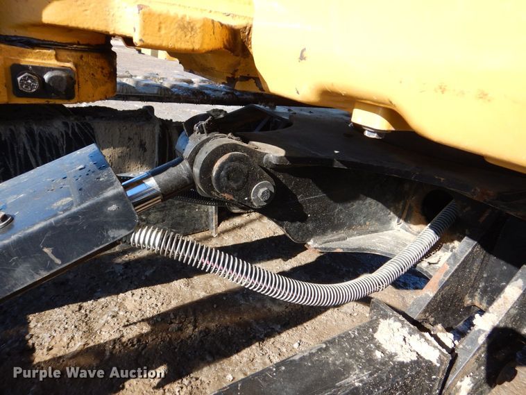 image for item DK5057 2016 Caterpillar 304E2 CR  mini excavator