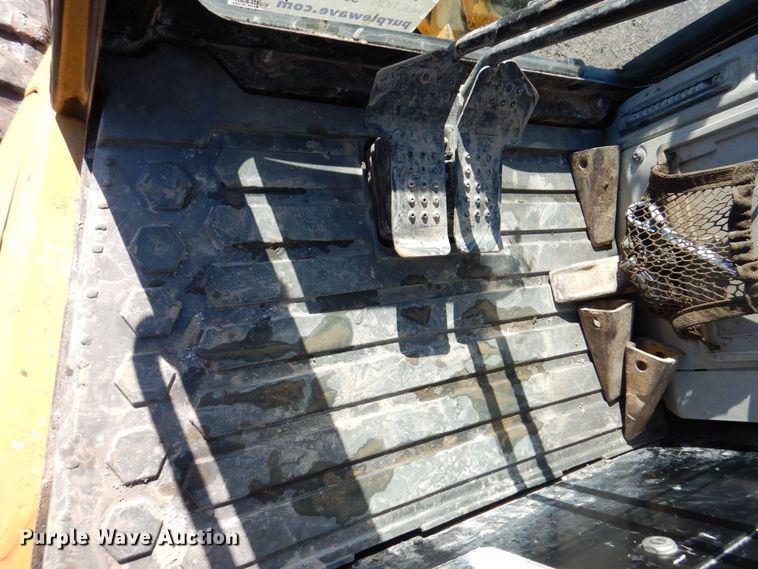 image for item DK5057 2016 Caterpillar 304E2 CR  mini excavator