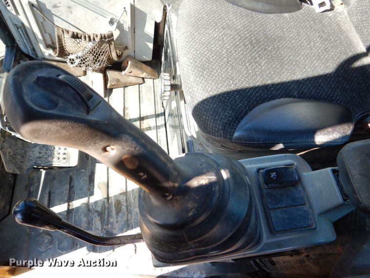 image for item DK5057 2016 Caterpillar 304E2 CR  mini excavator