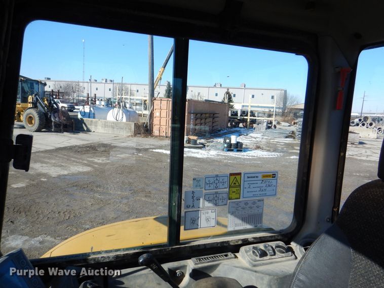 image for item DK5057 2016 Caterpillar 304E2 CR  mini excavator