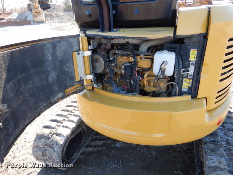 image for item DK5057 2016 Caterpillar 304E2 CR  mini excavator