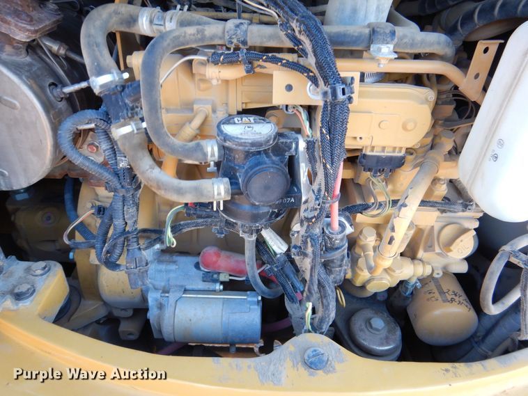 image for item DK5057 2016 Caterpillar 304E2 CR  mini excavator